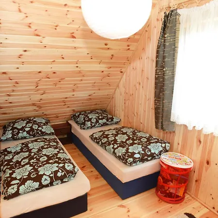 Caloroczne Nad Morzem I Jeziorem 펜션