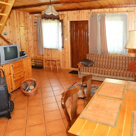 Holiday home Caloroczne Nad Morzem I Jeziorem