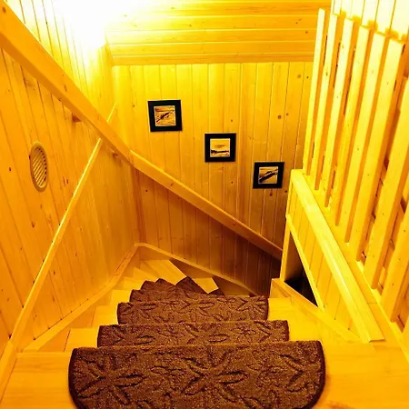 펜션 Caloroczne Nad Morzem I Jeziorem