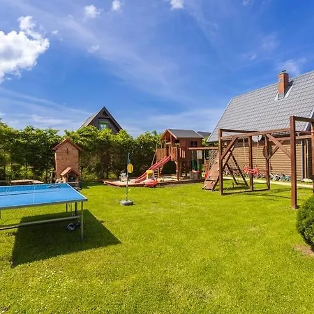 펜션 Caloroczne Nad Morzem I Jeziorem Jezierzany