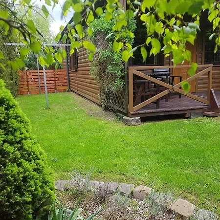 Caloroczne Nad Morzem I Jeziorem Jezierzany