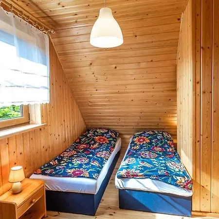 Holiday home Caloroczne Nad Morzem I Jeziorem