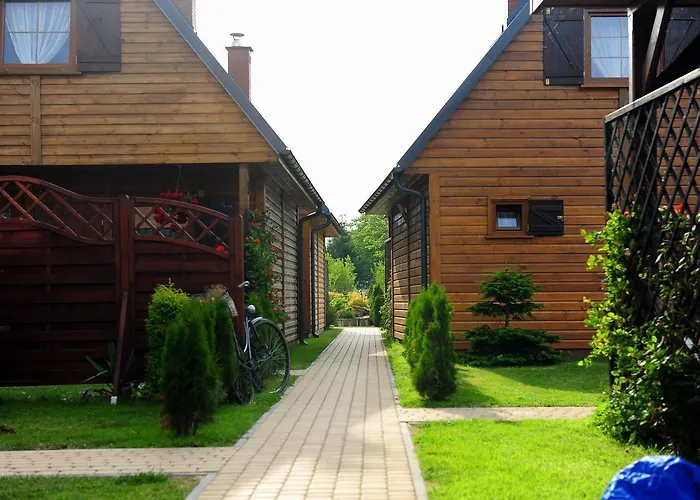 Caloroczne Nad Morzem I Jeziorem *