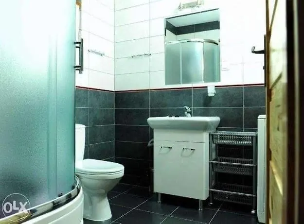 Caloroczne Nad Morzem I Jeziorem Jezierzany