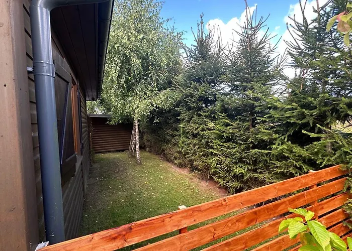 Caloroczne Nad Morzem I Jeziorem * Jezierzany